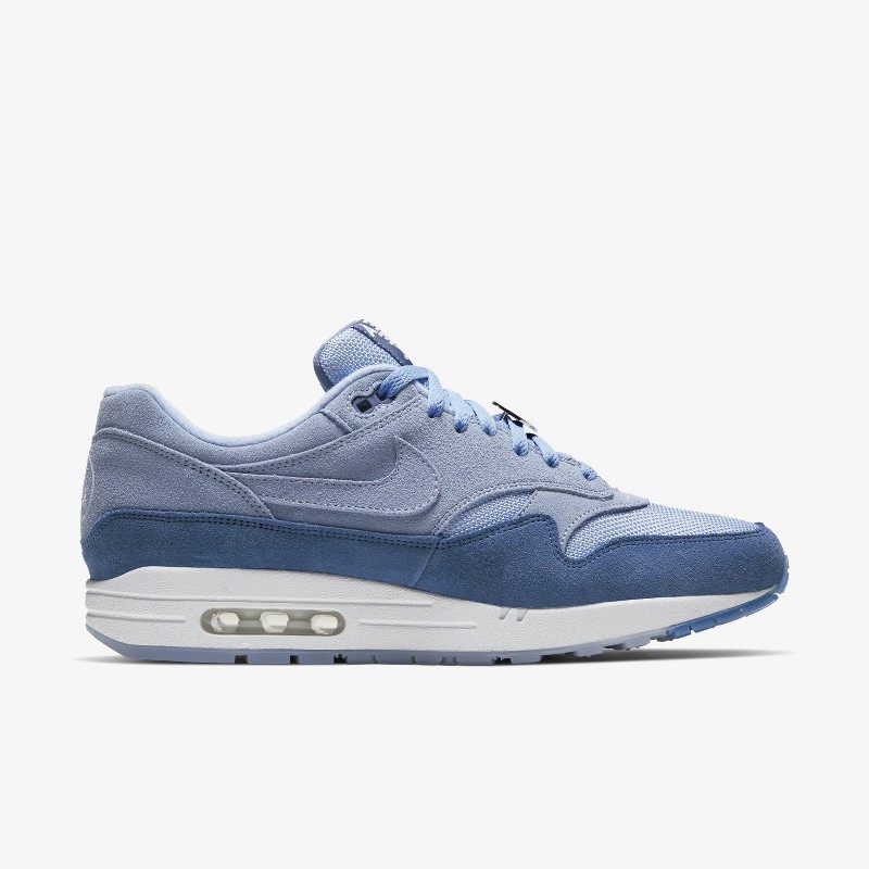 Have a nike day air max 1 release hotsell